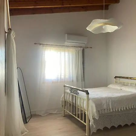 Serenity House Nyaraló Ómodosz