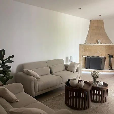 Serenity House * Omodos